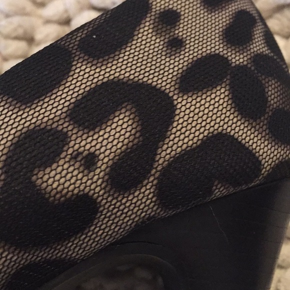 Moda Spana Cheetah Print Peep Toe Heels Sz 7 - Picture 10 of 10